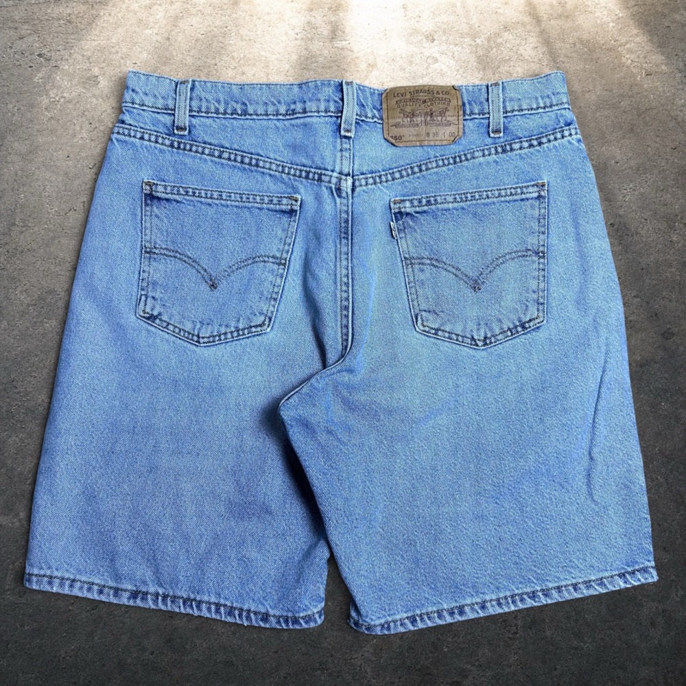 Levis 550 Relaxed Fit Denim Shorts Light Wash Skater Baggy Vintage Size 36
